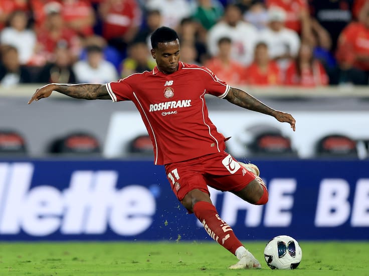 ¡No lo quieren dejar ir! Toluca frena la salida de Helinho a Rusia