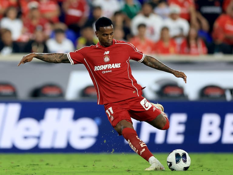 Toluca frenó el fichaje de Helinho