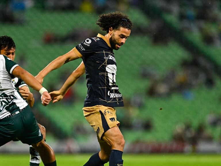 Pumas fuera de casa reparte unidades ante Santos dentro del Estadio Corona