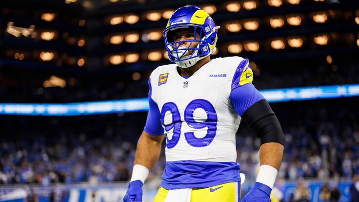 ¡Vuelve del retiro! Aaron Donald vuelve a la NFL