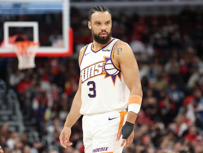 NBA: Dillon Brooks renueva con los Phoenix Suns