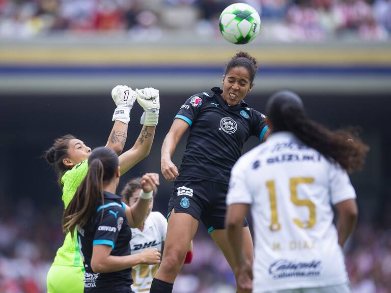 Pumas y Chivas femenil empatan el duelo en estos Cuartos de final de ida en la cancha de CU