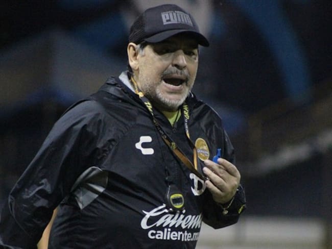 Maradona brilla con Dorados