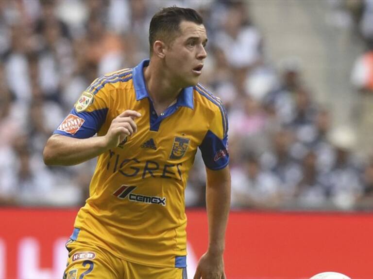 Israel Jiménez no culpa al "Tuca" del paso irregular. Foto: Getty images