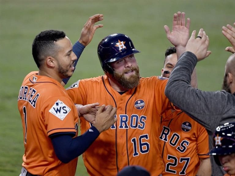 Los Astros aproveharon el mal pitcheo de Darvish para ganar. Foto: Getty Images