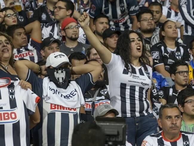 Violencia inunda el clásico regio