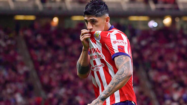 Chivas hace oficial la salida de Alan Pulido tras acuerdo mutuo y cierra su segunda etapa en el club