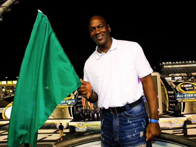 Michael Jordan tendrá un equipo en NASCAR bajo un poderoso mensaje