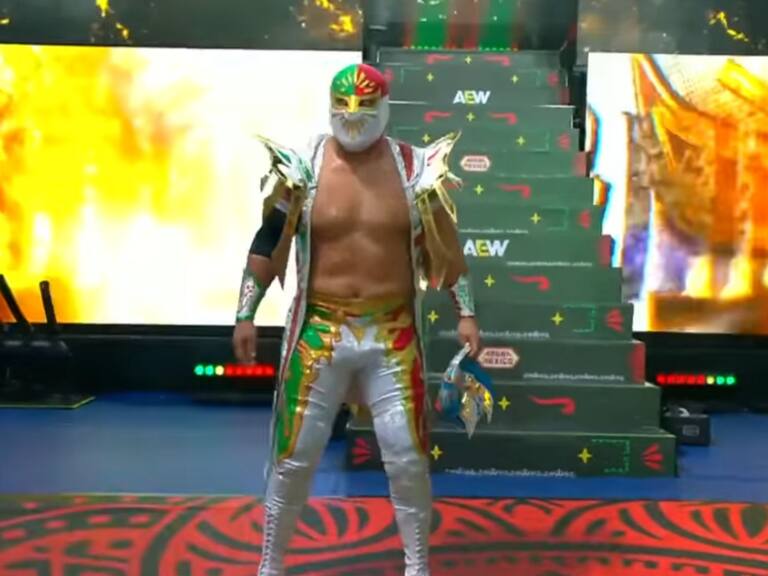 La entrada de Místico a la Arena México con ‘Me Muero’ de la 5ta Estación, que le da la vuelta al mundo y emocionó a los fanáticos de la Lucha Libre VIDEO