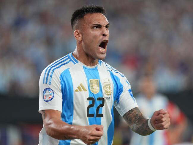 Argentina toca la gloria de último minuto y se hacen del boleto a cuartos de final en Copa América 2024