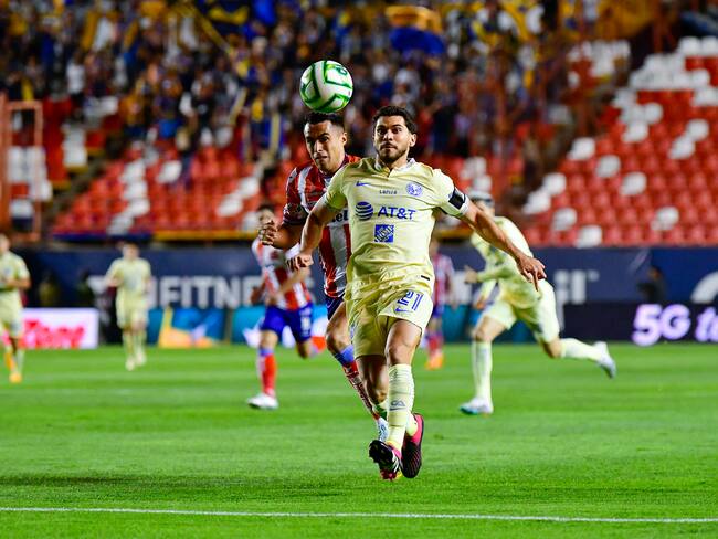 Henry Martín: América dio a conocer el parte médico, tras fuerte golpe en la cabeza ante el San Luis