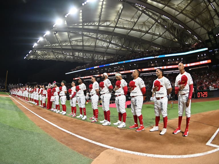 Diablos Rojos vence a Piratas de Campeche: Robinson Canó brilla en el Juego Inaugural de la LMB / FOTO: @DiablosRojosMX