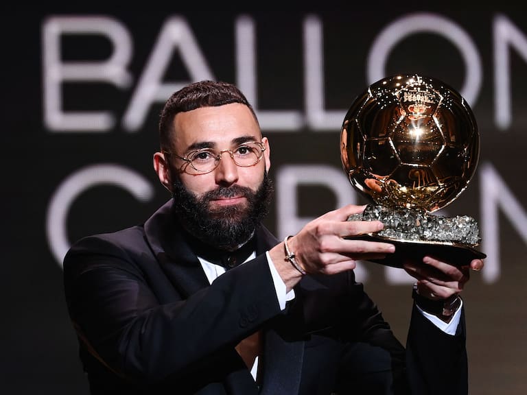 Karim Benzema se queda con el balón de oro