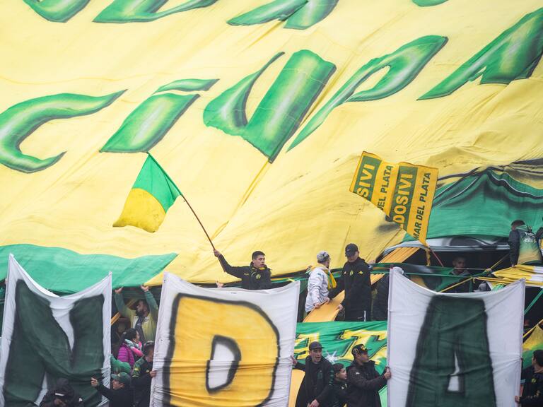 Elementos de seguridad investigan a la barra Aldosivi de Mar Plata