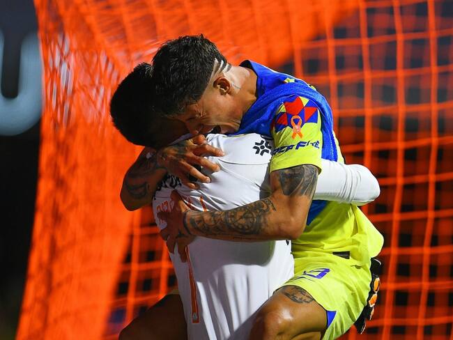 América en el Azteca cierra boleto a semifinales con gol agónico de último minuto