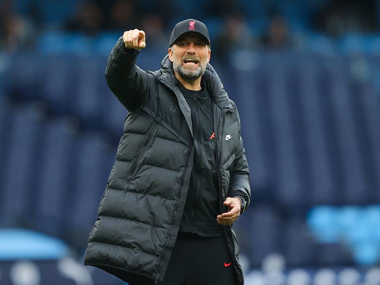MANCHESTER, ENGLAND - APRIL 10: LIVMAN during the Premier League match between Manchester City and Liverpool at Etihad Stadium on April 10, 2022 in Manchester, England. (Photo by James Gill - Danehouse/Getty Images)