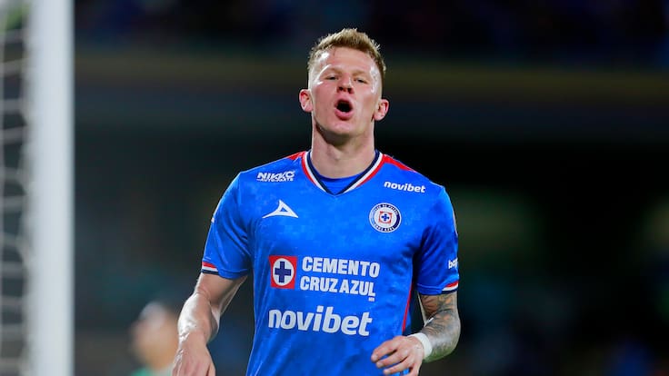 Cruz Azul investiga a Mateusz Bogusz por ausentarse de regreso a los entrenamientos en La Noria