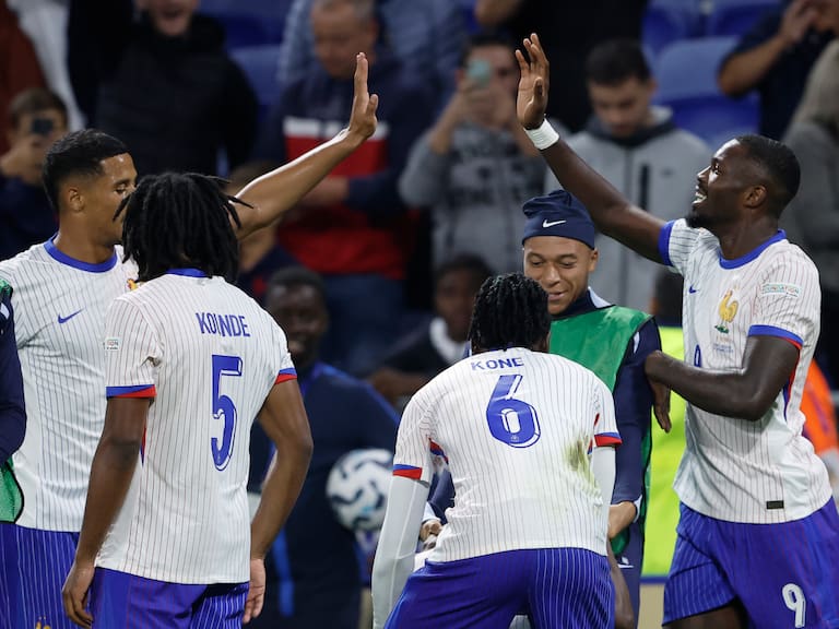 Francia le ganó 2-0 a Bélgica