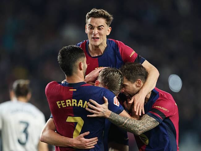 Barcelona goleó al Osasuna y se apodera del liderato de LaLiga