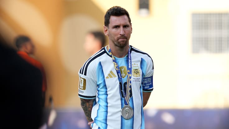 Lionel Messi se retira de Argentina tras 20 años: Los números y títulos de su histórica carrera