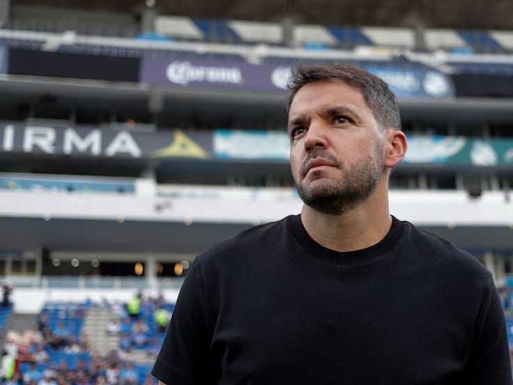 ¡Nicolás Larcamón con un pie fuera y Cruz Azul ya tiene a su reemplazo!