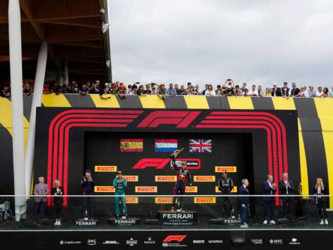 Max Verstappen se lleva el GP de Canadá; Checo Pérez quedó sexto y se aleja de la punta