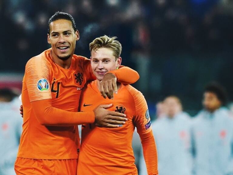 Van Dijk y Frenkie de Jong Holanda. Foto: Getty Images