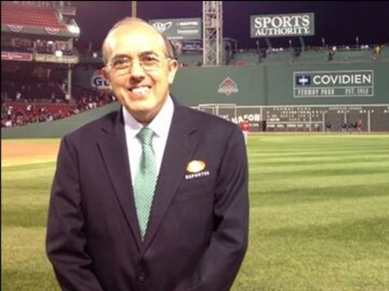 Pepe Segarra se despide de Televisa, lo conmemoran con emotivo vídeo