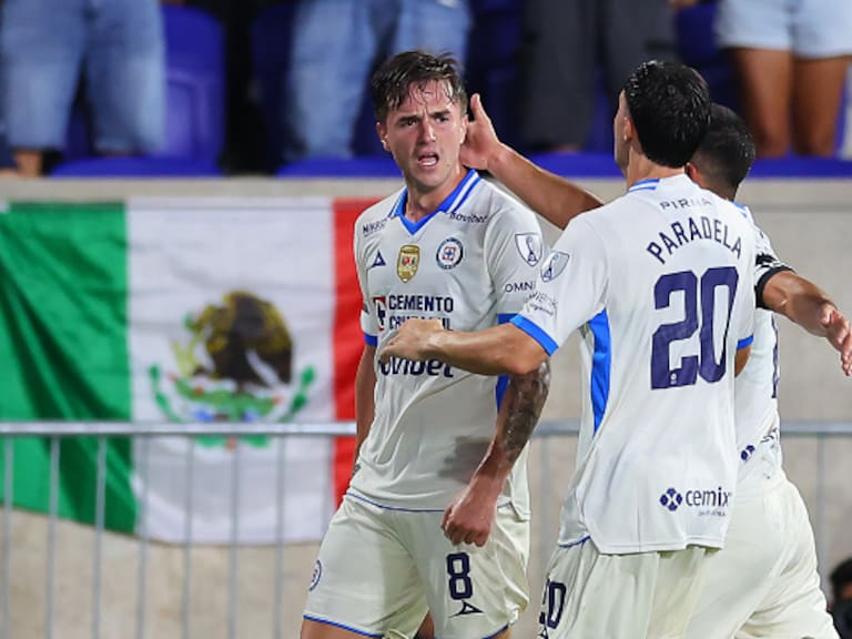 Cruz Azul sufre falla mecánica en su vuelo y queda varado antes de enfrentar a Chicago Fire en Leagues Cup