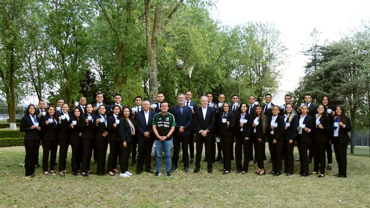 La FMF entrega gafetes FIFA 2026: Estos son los elegidos para pitar en Concacaf y Mundiales