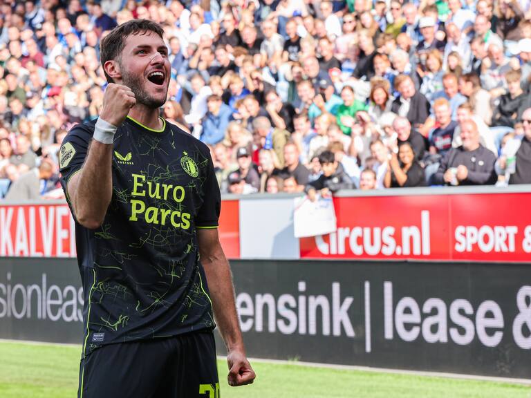 Santiago Giménez se convierte en el jugador más valioso de la Eredivisie