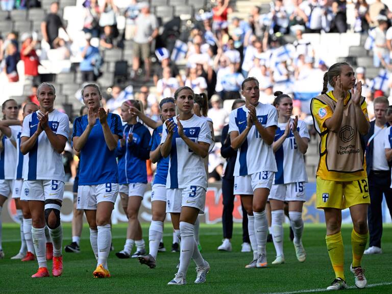 La Selección de Inglaterra femenil pide un cambio en su uniforme