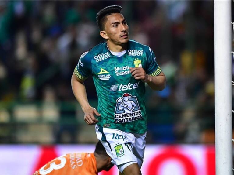 Ángel Mena marcó dos goles en el inicio del torneo . Foto: Mexsport