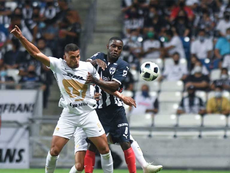 Rayados y Pumas se medirán esta noche en Texas