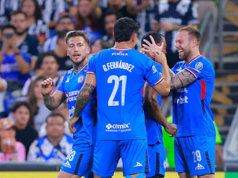 Con golazos de Rotondi y Palavecino, Cruz Azul vence a Monterrey y hunde al equipo de Torrent