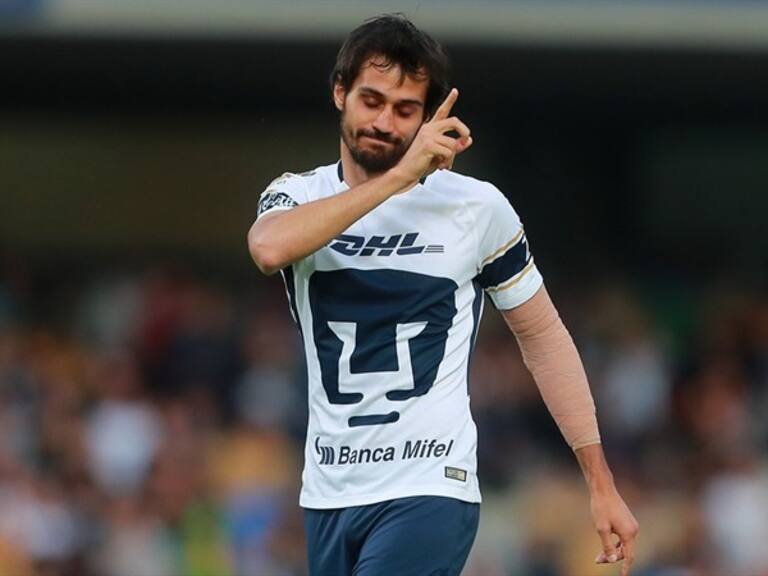 Alejandro Arribas en un partido con Pumas . Foto: Getty Images