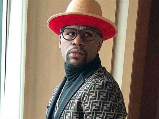 Floyd Mayweather presume su lujosa mansión