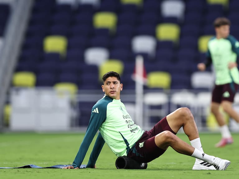 Edson Álvarez con México