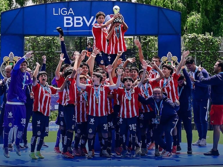 Chivas es campeón del Torneo Primavera 2026 Sub-14 tras vencer a Pachuca