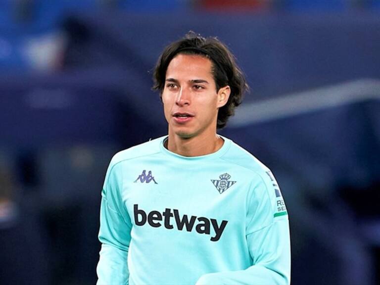 Diego Laínez entrenamiento Betis. Foto: Getty Images