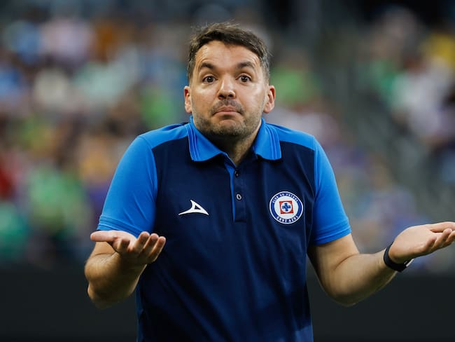 Nicolás Larcamón ha tenido una gran efectividad con Cruz Azul: ¡En la búsqueda del campeonato!
