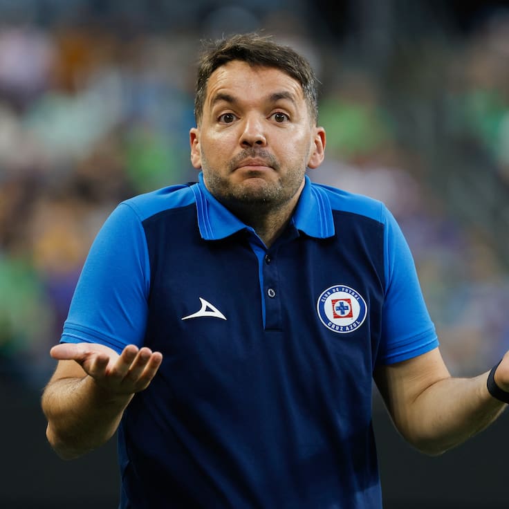 Nicolás Larcamón ha tenido una gran efectividad con Cruz Azul: ¡En la búsqueda del campeonato!