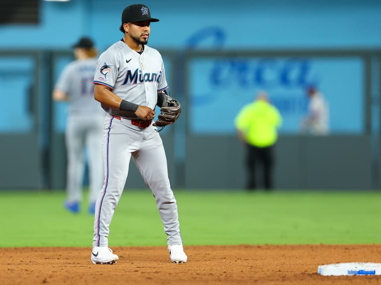 Jared Serna llega a Grandes Ligas: el mexicano 157 que debuta con Miami Marlins