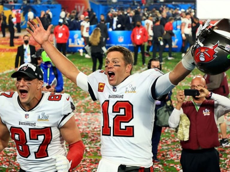 Gronkowski y Tom Brady Tampa Bay Buccaneers. Foto: Getty Images