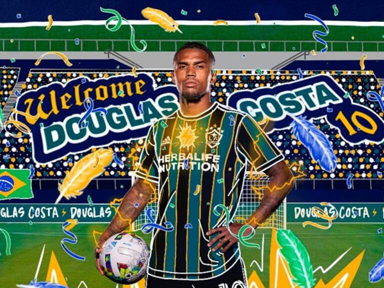 Con colorida bienvenida, Douglas Costa fue anunciado con el Galaxy. Foto: getty