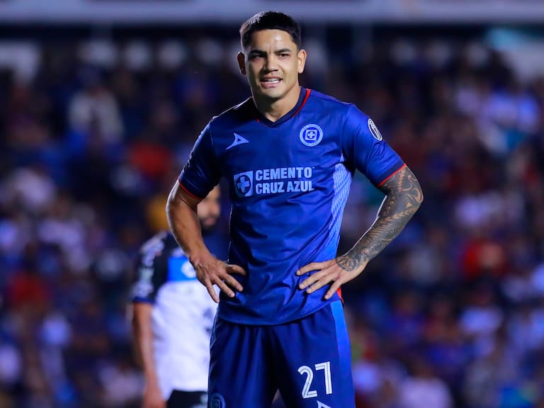Toro Fernández regresa a las canchas y anota gol con Cruz Azul