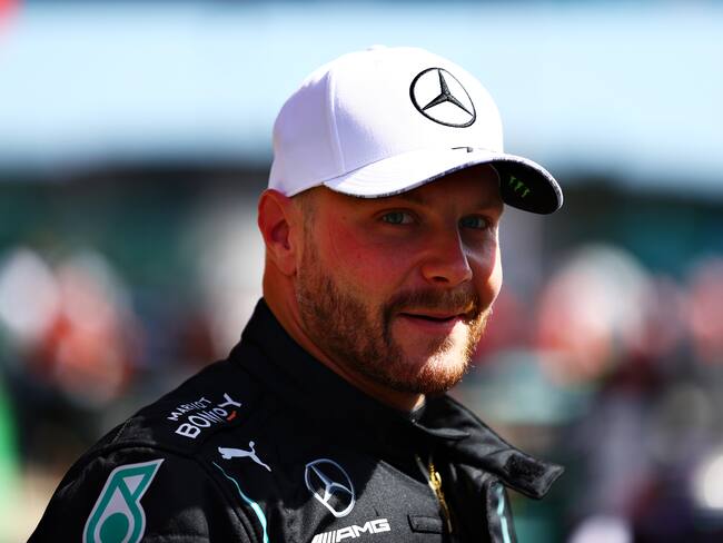 Valtteri Bottas regresa a Mercedes como piloto de reserva para el 2025