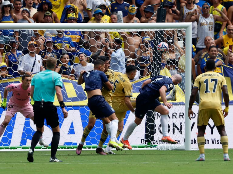 SOCCER: JUN 24 FIFA Club World Cup Group C Auckland City FC v CA Boca Juniors