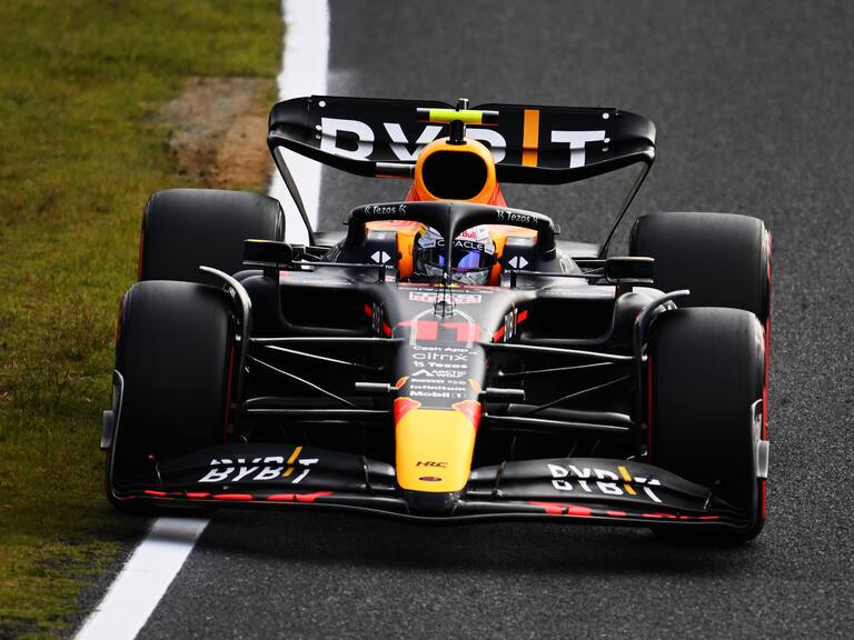 Checo Pérez se alista para una carrera más en la F1