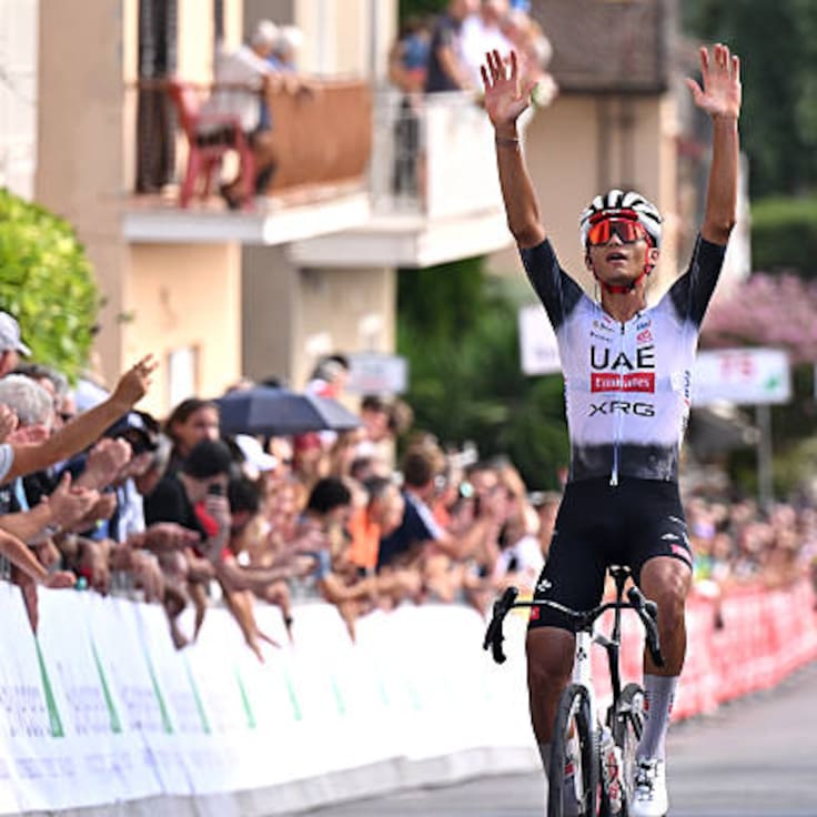 Isaac del Toro suma otra victoria y alcanza 16 triunfos en la temporada